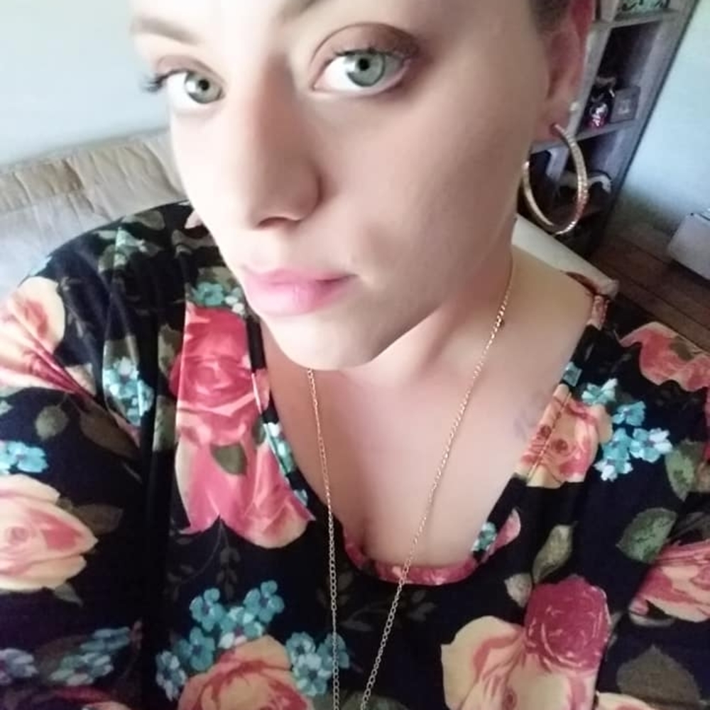 Meet your Posher, Tenley